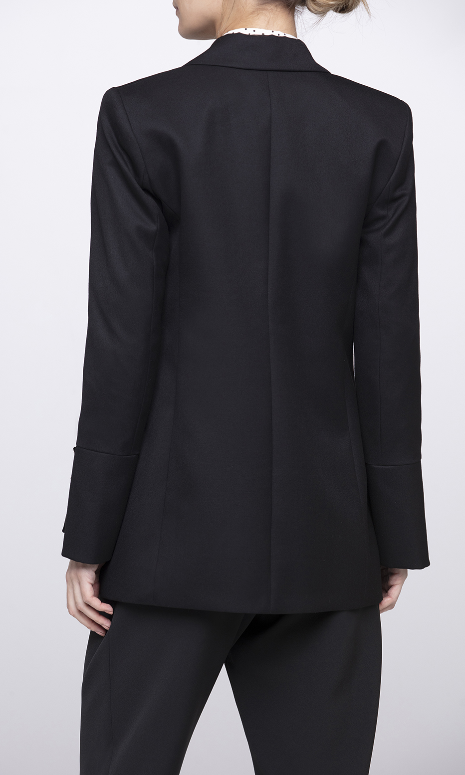 black structured blazer