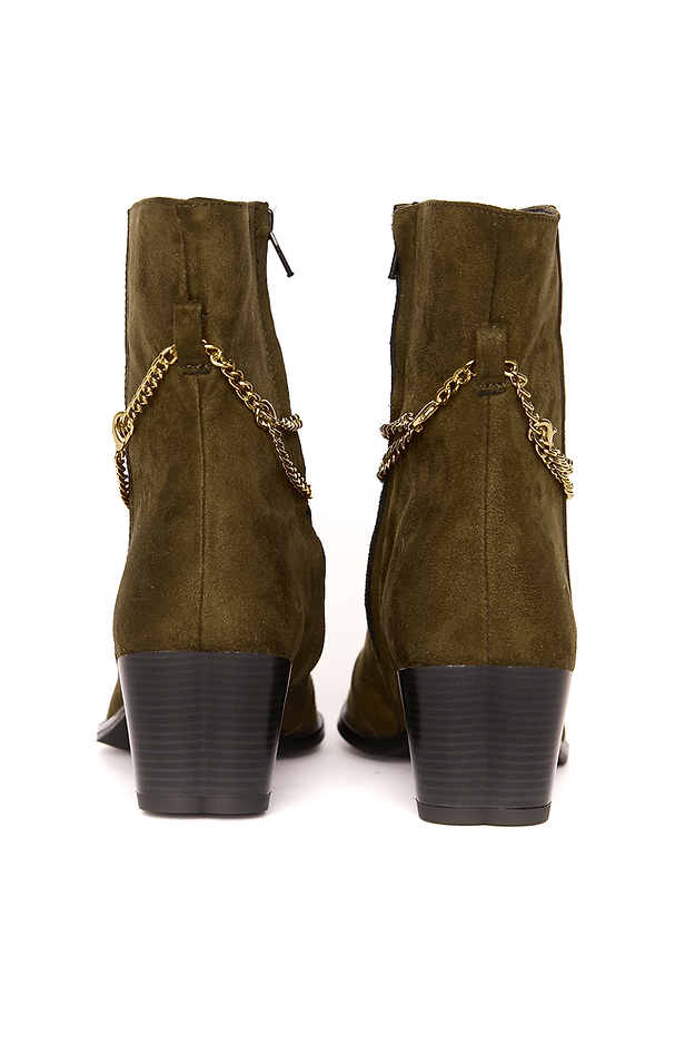 Golden Chains Boots