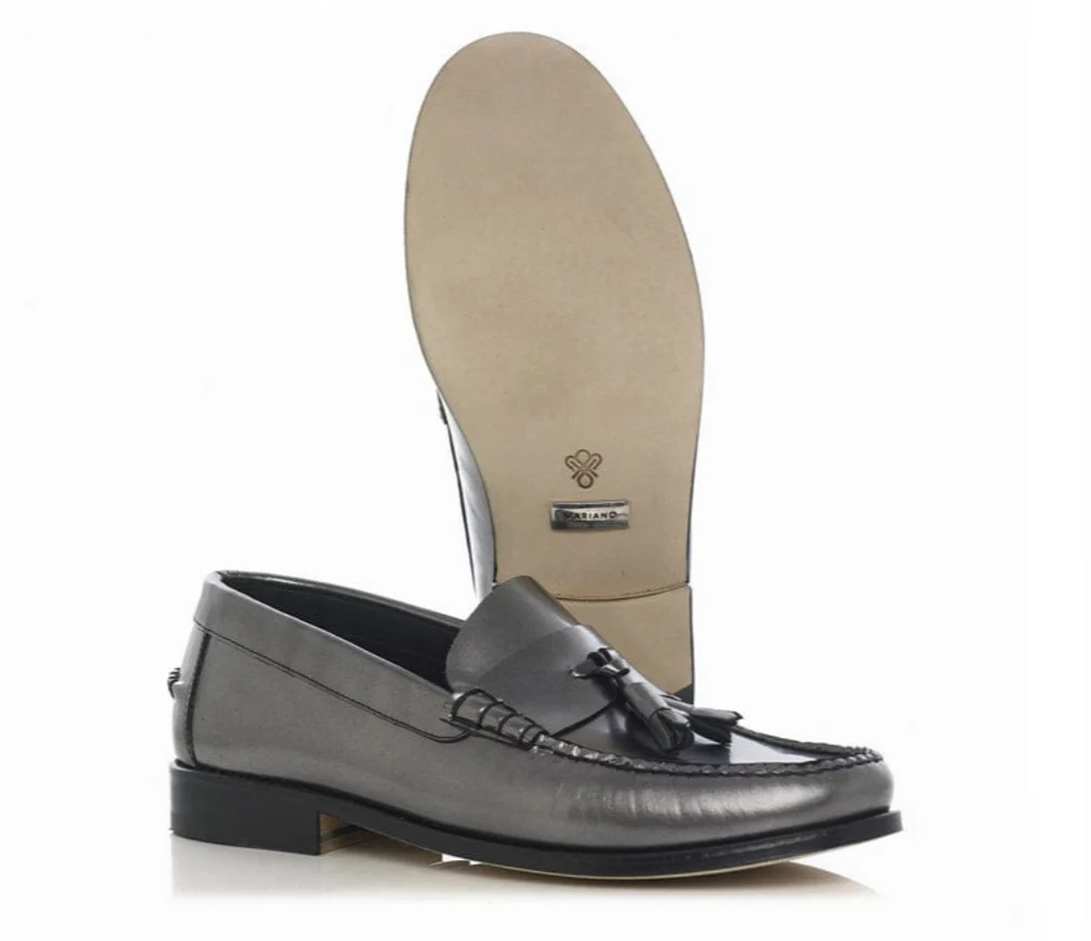 	Classic Tassel Loafer