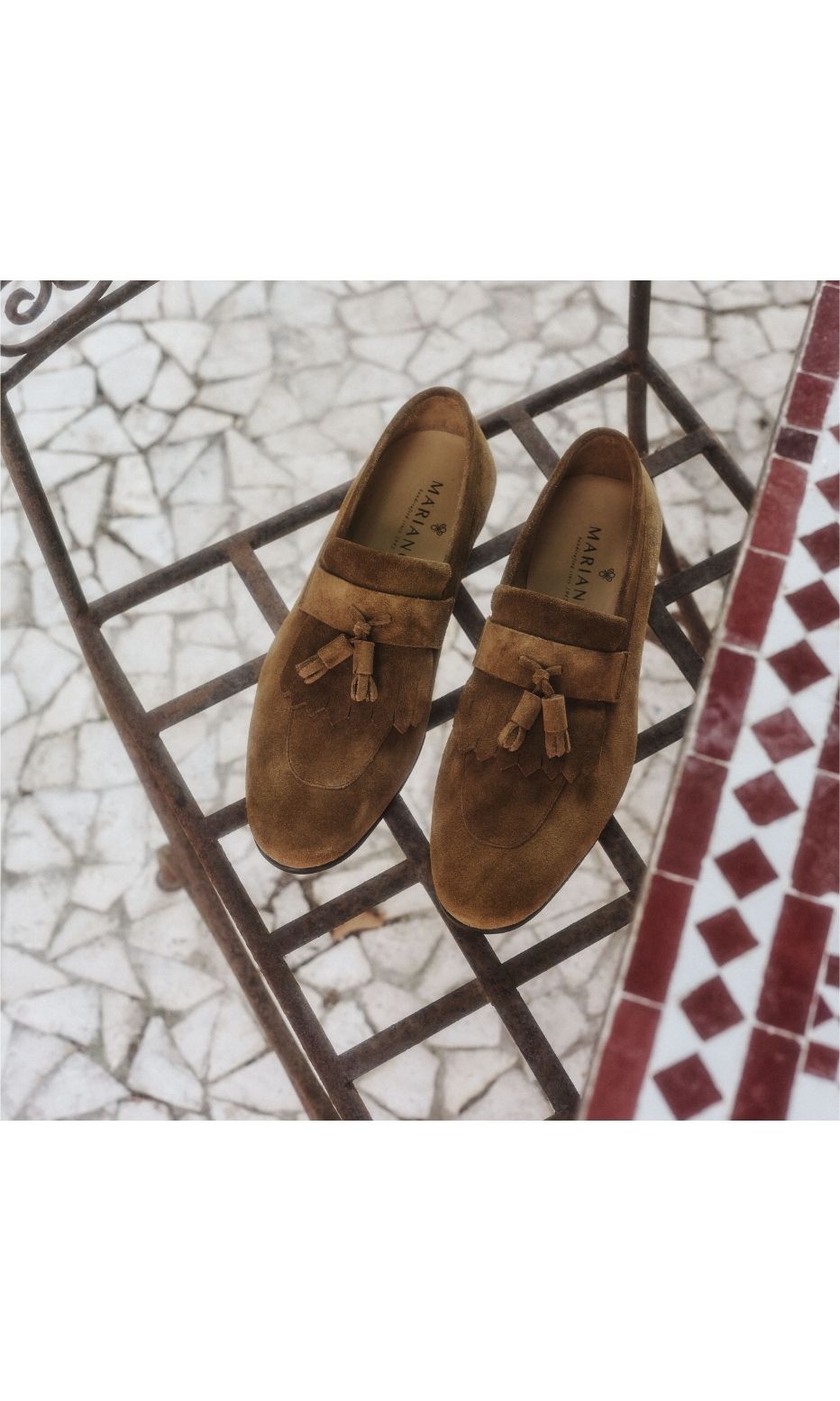 Pointed Loafer with Tassel 