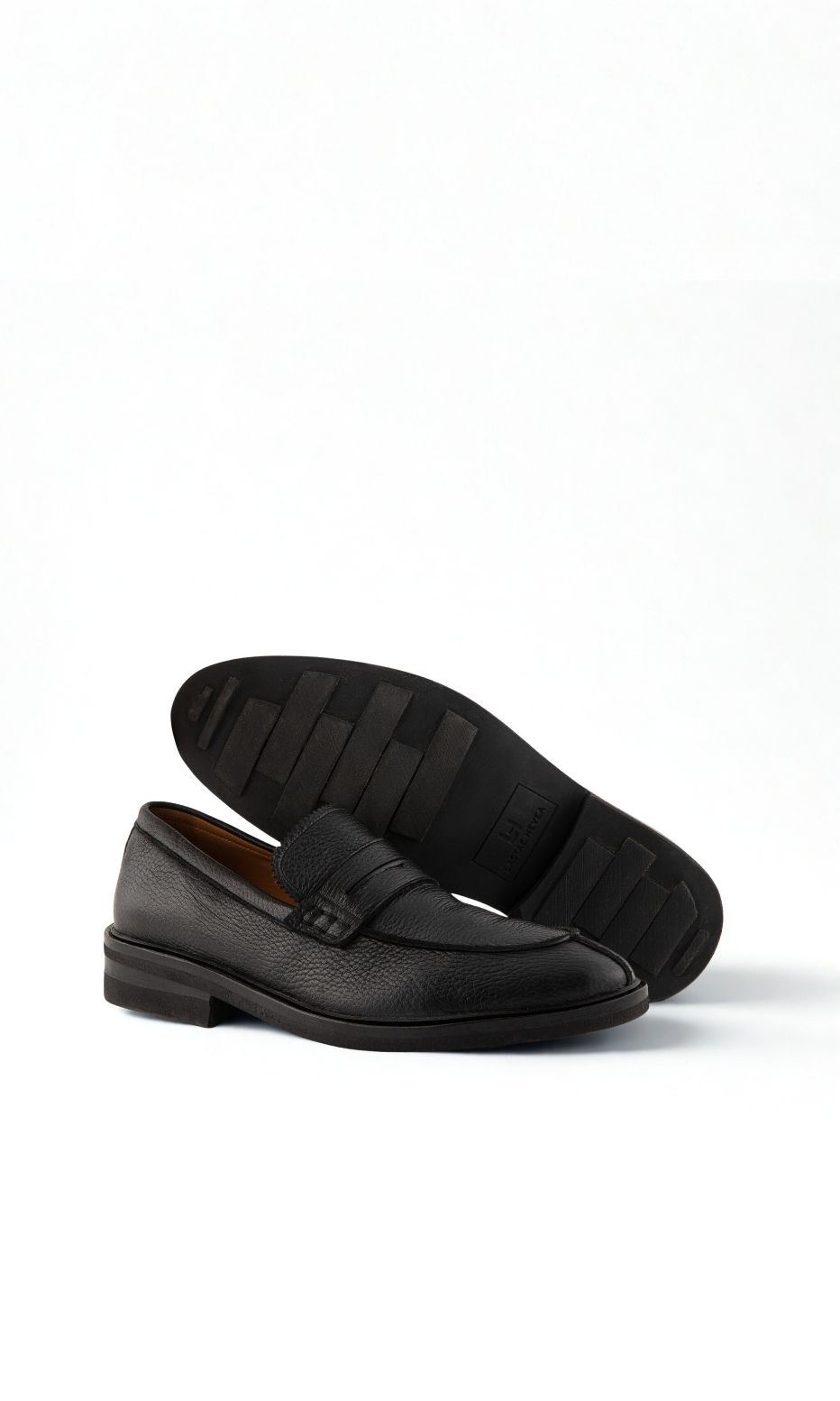 Classic Grainy Loafers 
