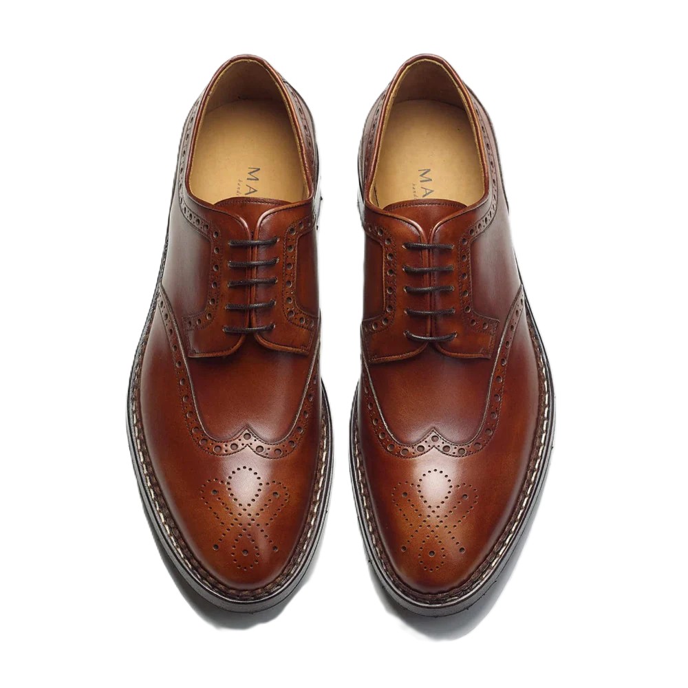 Clássico Derby Brogue com Padrão 