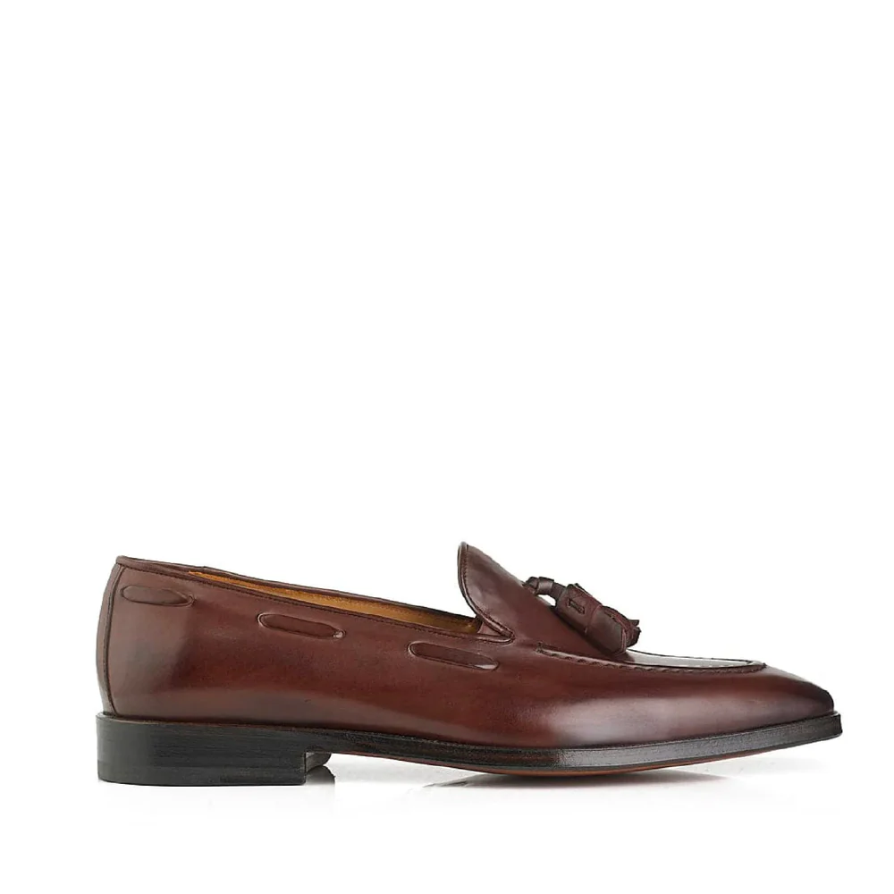 Classic Leather Loafer with Tassel  