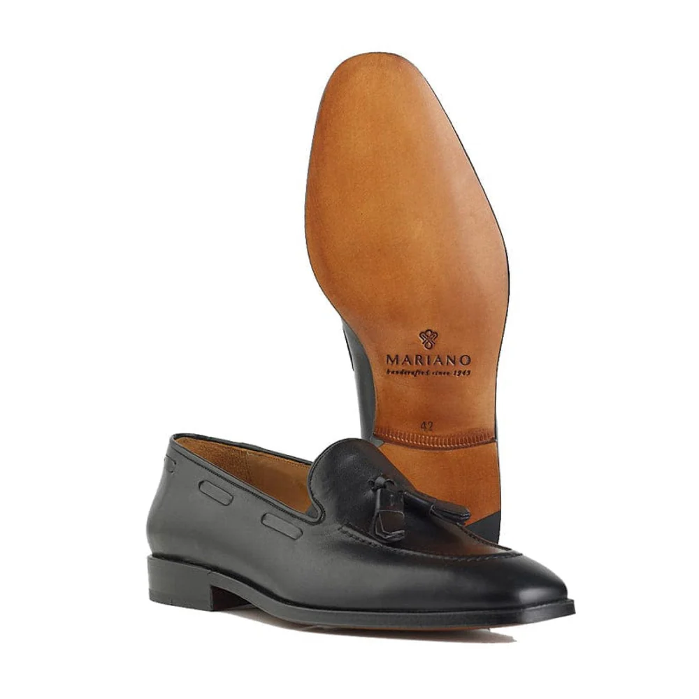 Classic Leather Loafer with Tassel  