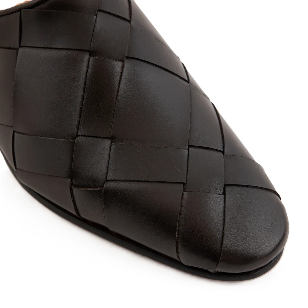 Wide Woven Pattern  Mules