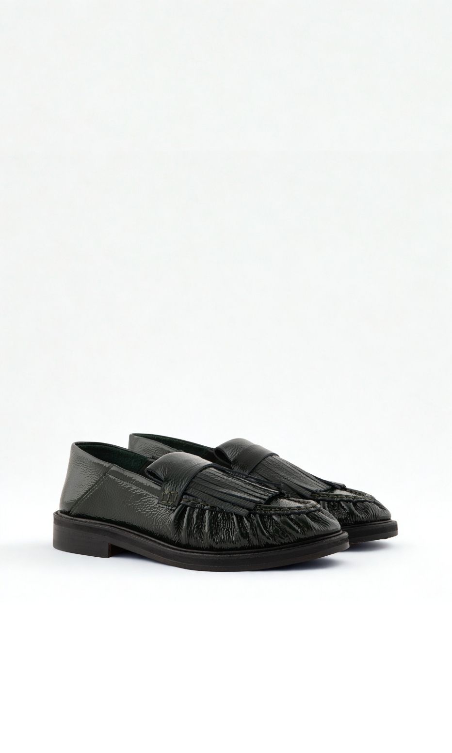 Pleated Loafer With Fringe